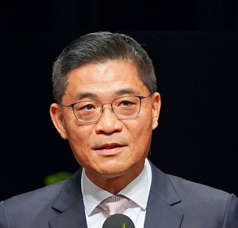 Meng-Ru Shen, MD & PhD, President, NCKU1